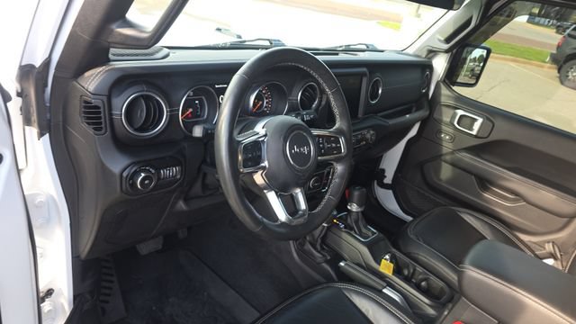 Used 2019 Jeep Wrangler Unlimited Sahara AWD/4WD image 12