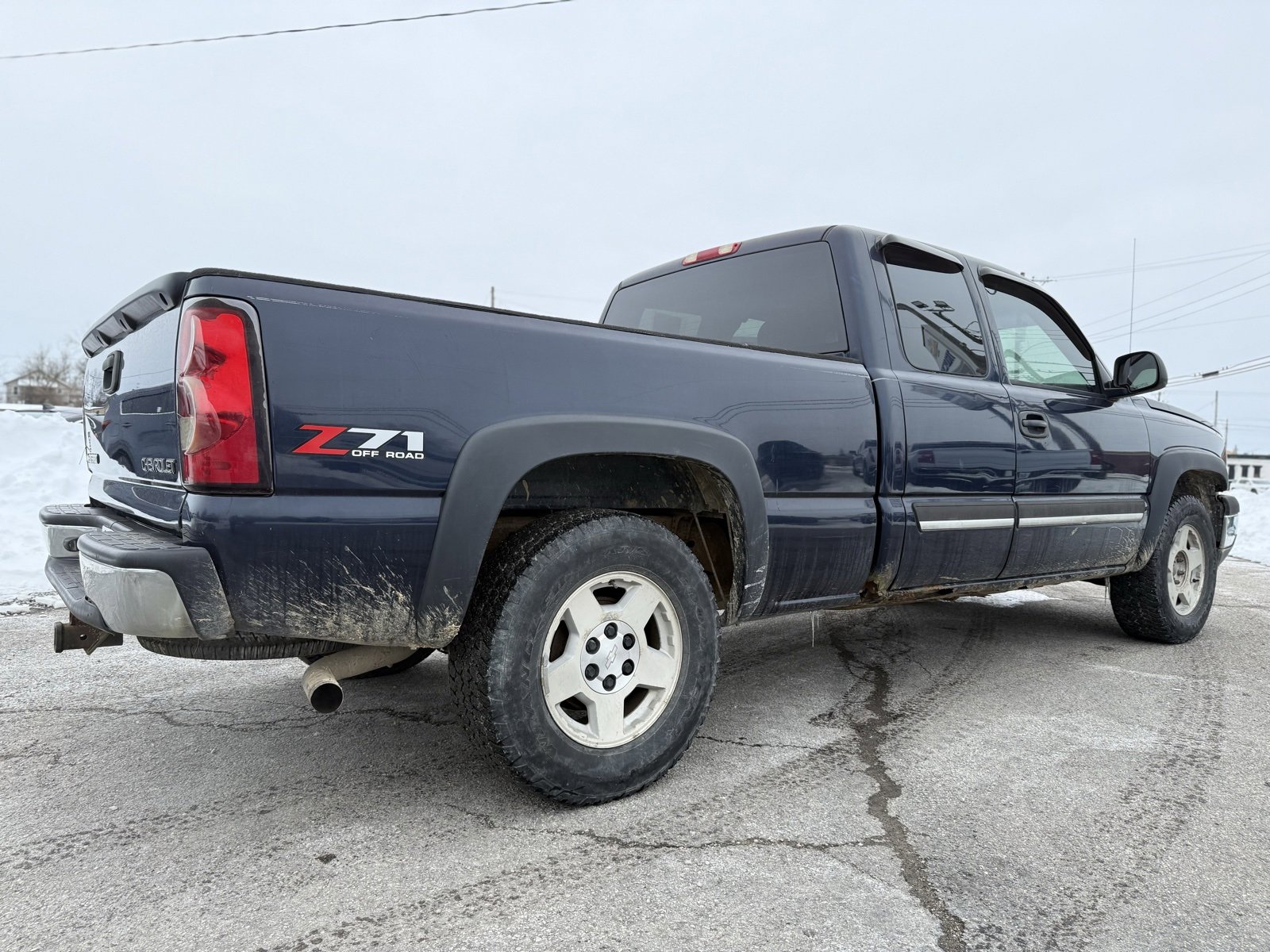 Used 2005 Chevrolet Silverado 1500 Z71 w/ Light Duty Power Package image 7