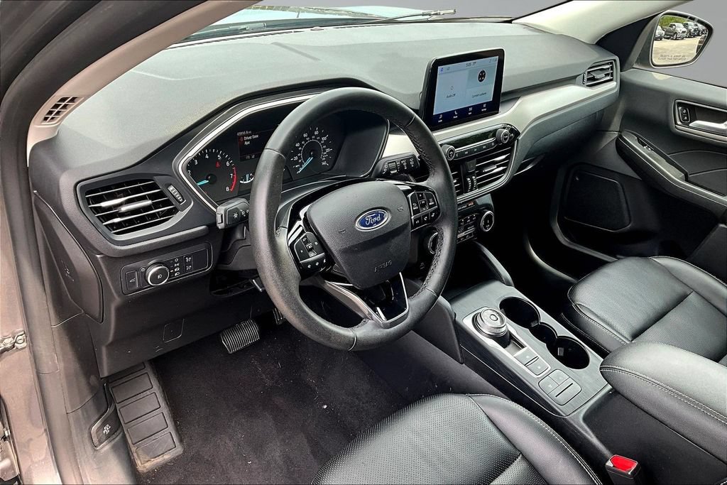 Certified 2022 Ford Escape SEL AWD/4WD image 18