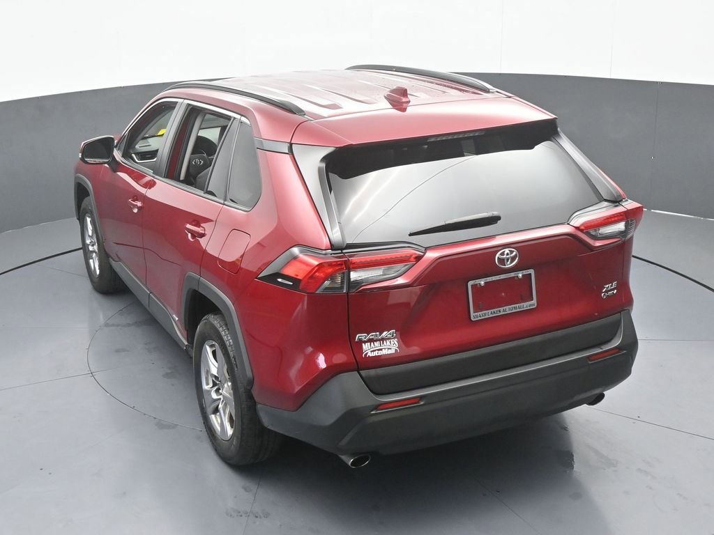 Used 2025 Toyota RAV4 XLE image 52