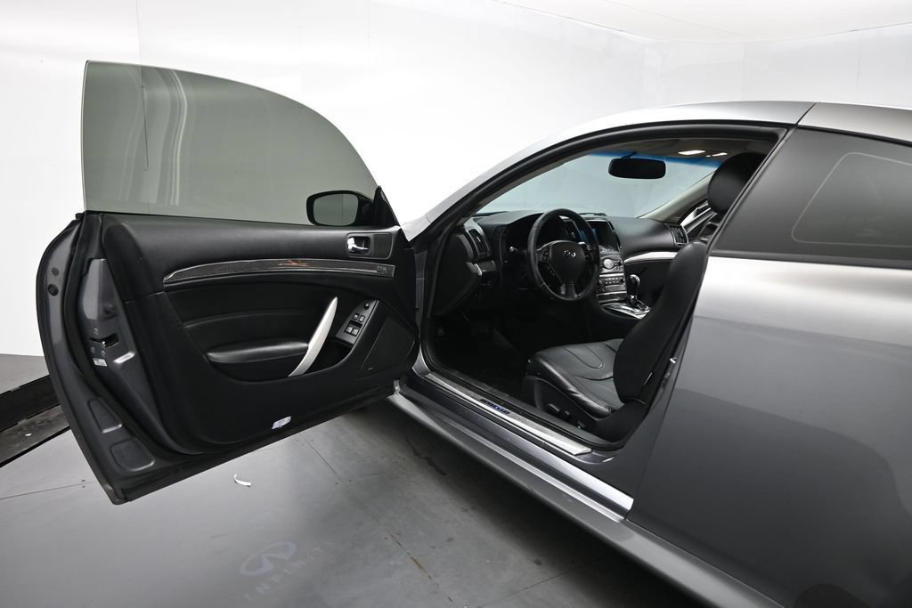 Used 2013 INFINITI G37 Journey w/ Premium Pkg RWD image 8