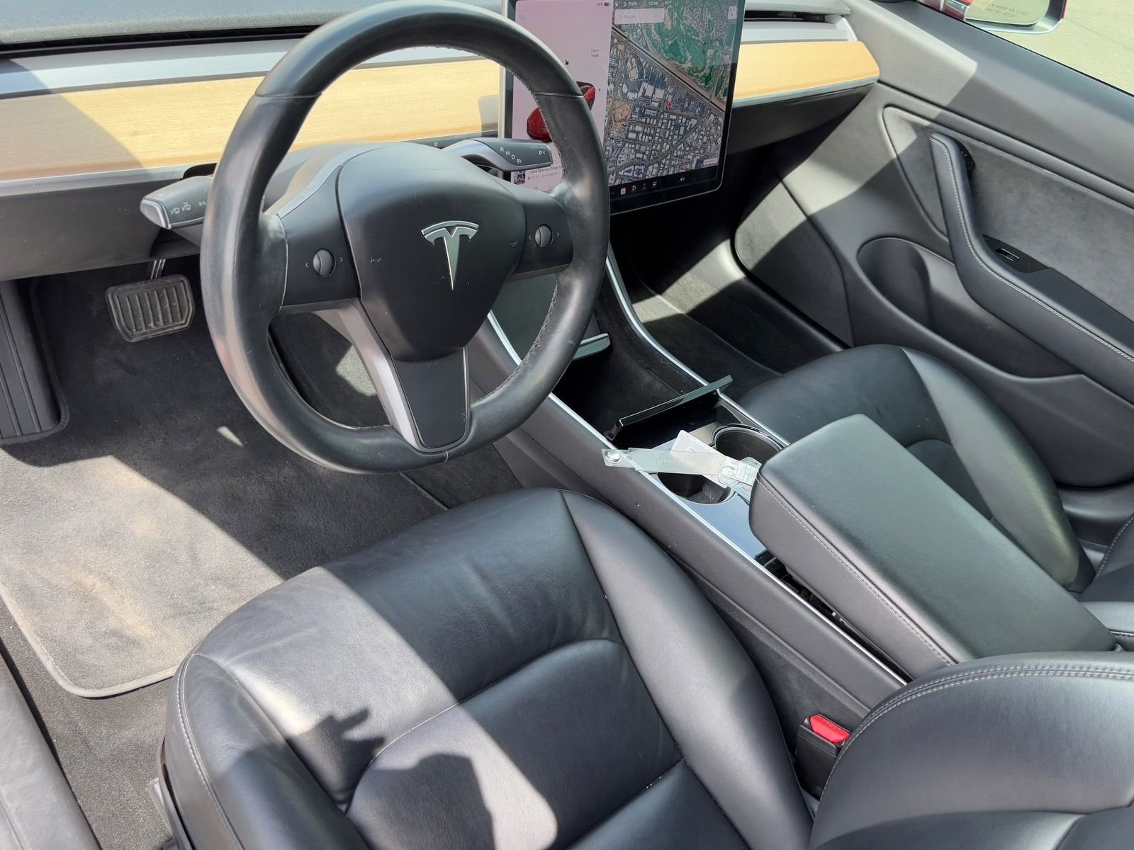 Used 2018 Tesla Model 3 Long Range image 16