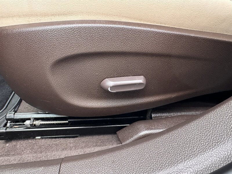 Used 2014 Buick Verano Convenience FWD image 15