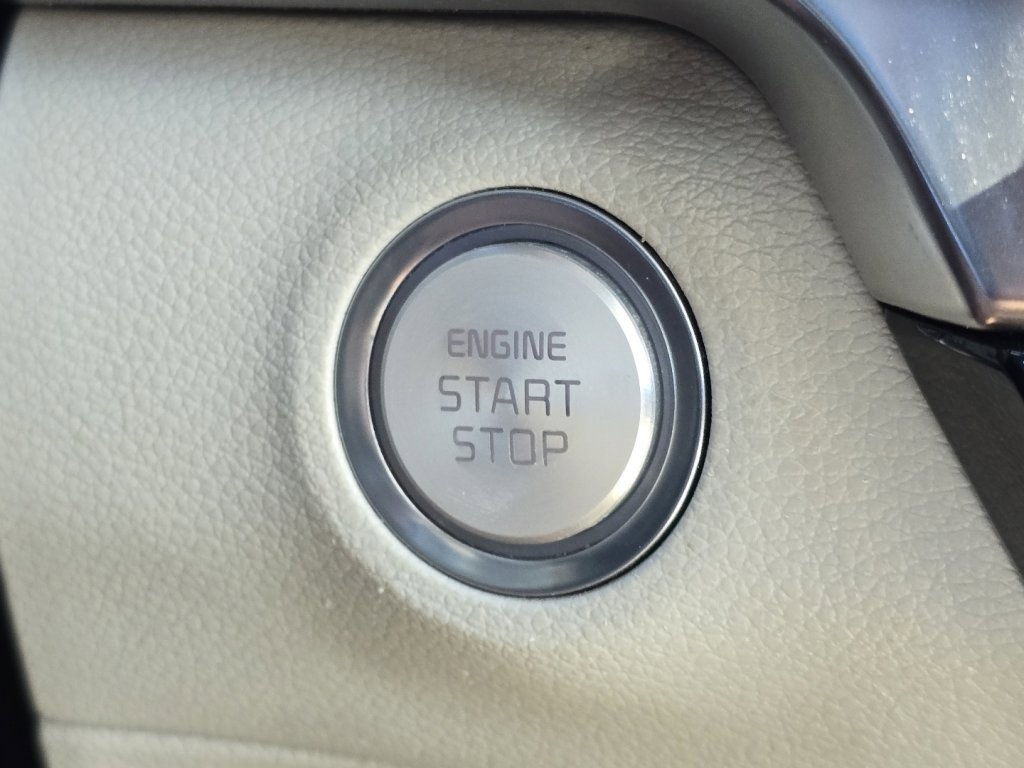 Used 2020 Kia Telluride SX w/ SX Prestige Package image 29