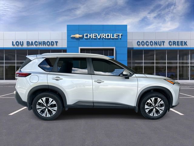 Used 2022 Nissan Rogue SV w/ SV Premium Package AWD/4WD image 9