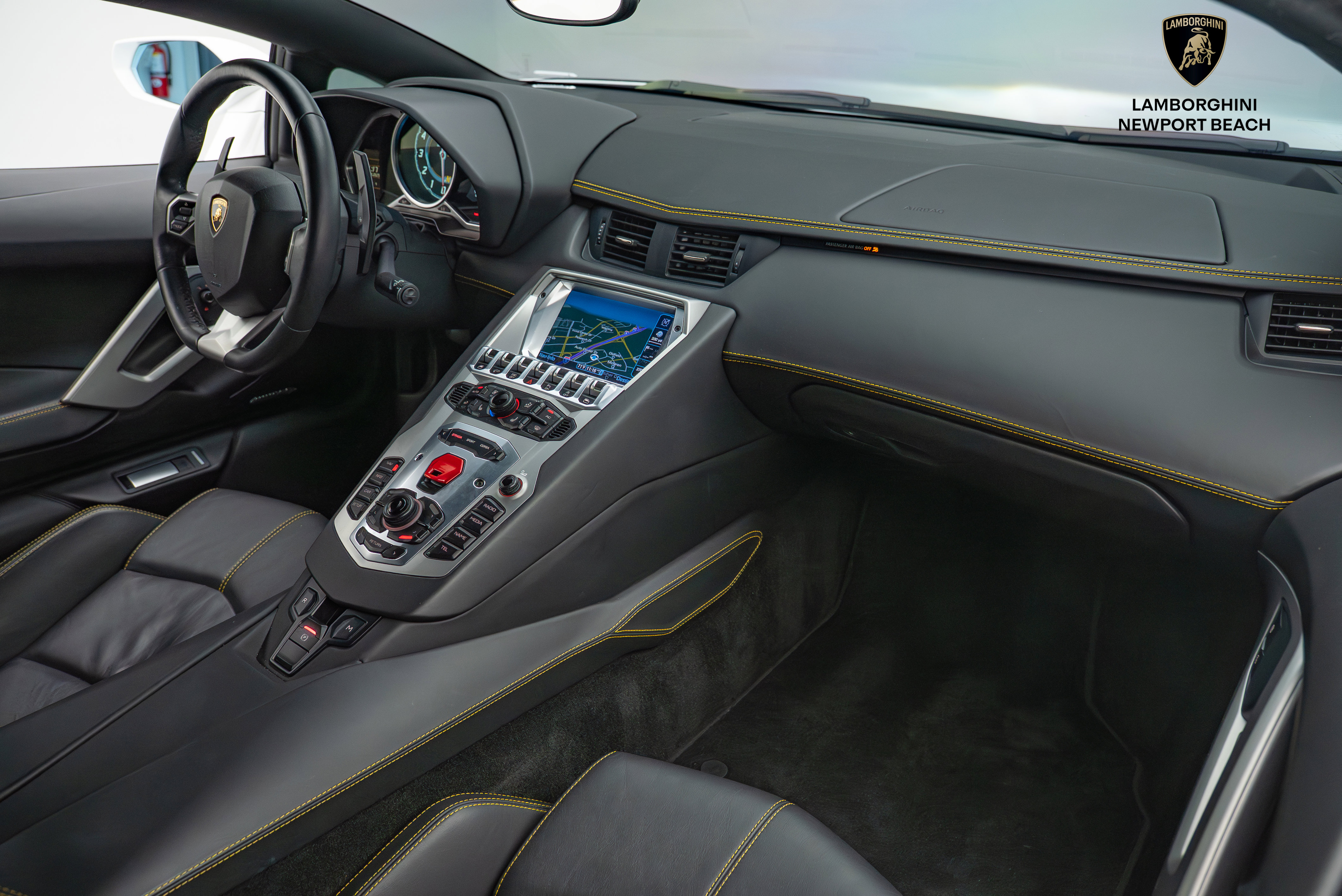 Used 2014 Lamborghini Aventador LP 700-4 image 25