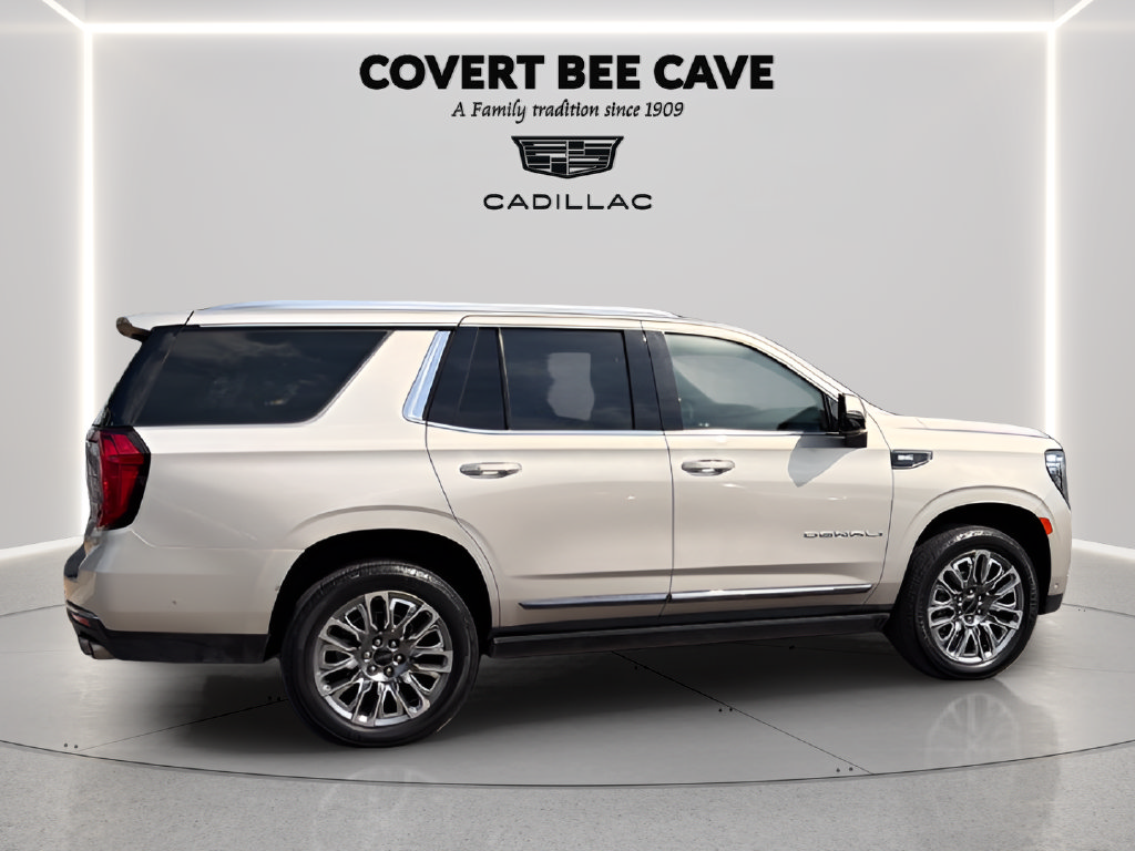 Used 2023 GMC Yukon Denali Ultimate AWD/4WD image 10