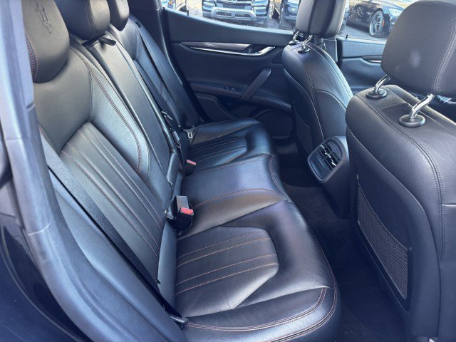 Used 2018 Maserati Ghibli RWD image 30
