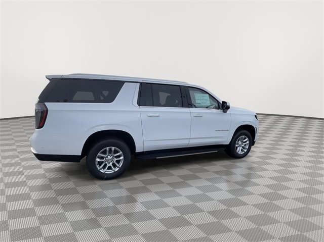 New 2025 Chevrolet Suburban LT w/ Comfort Package image 8