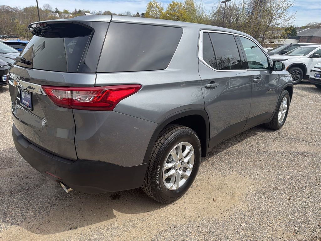 Used 2019 Chevrolet Traverse LS AWD/4WD image 6