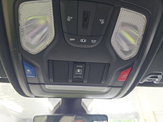 Used 2022 RAM 1500 Big Horn AWD/4WD image 24
