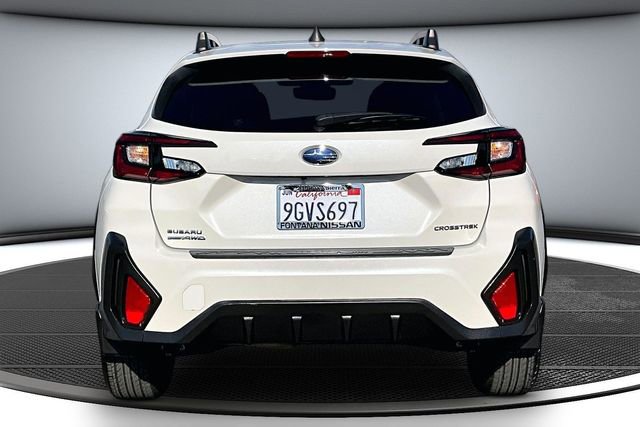 Used 2024 Subaru Crosstrek 2.0i Premium image 5