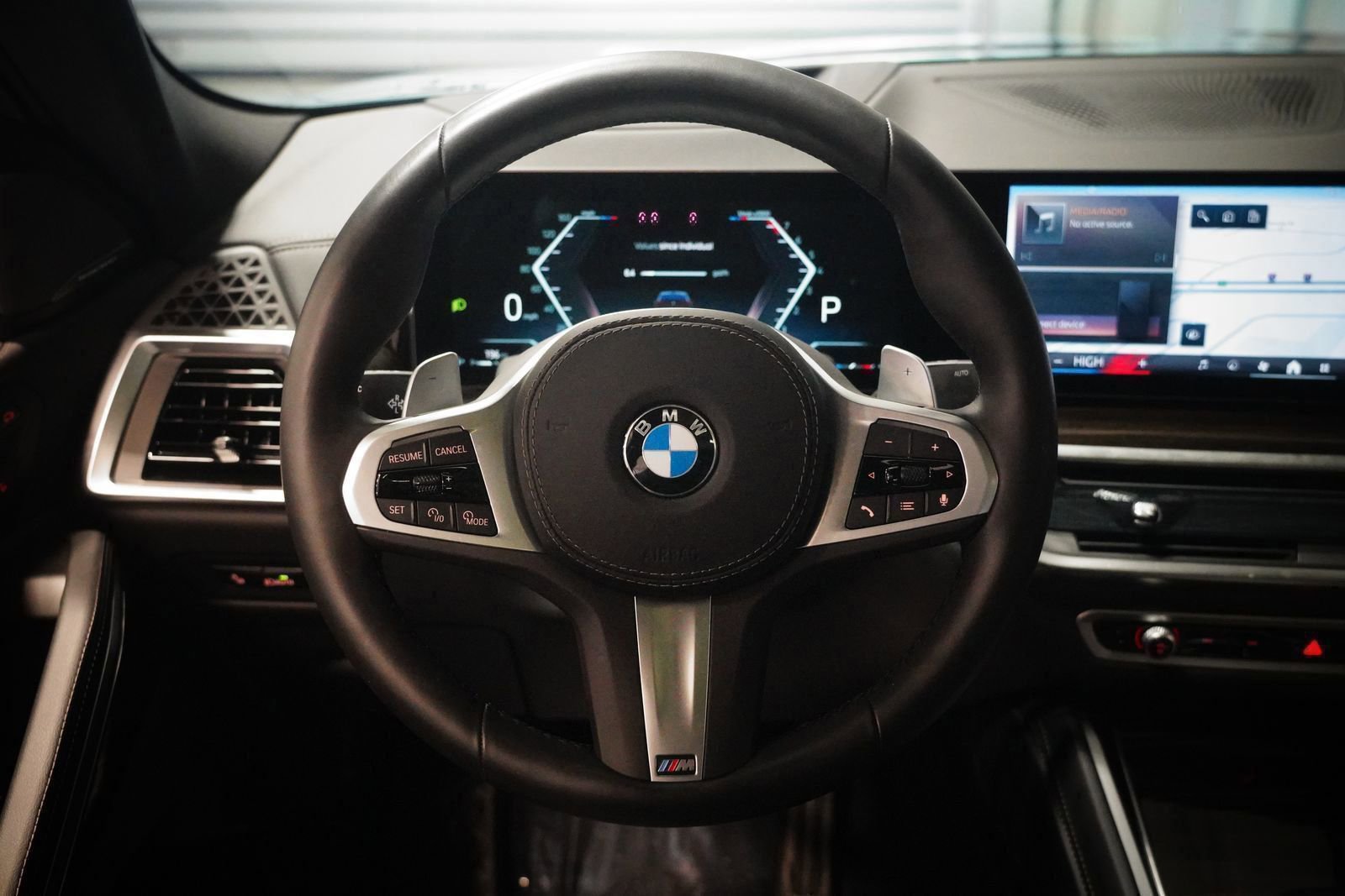 Used 2026 BMW X6 xDrive40i image 16