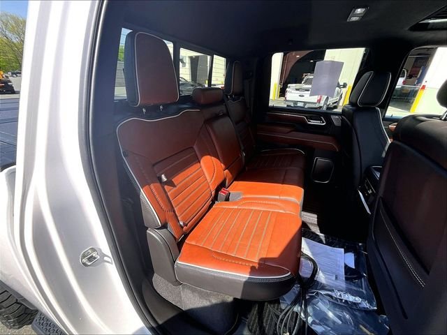 Used 2024 GMC Sierra 2500 Denali Ultimate AWD/4WD image 23