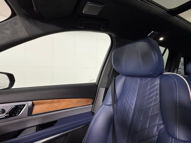 New 2026 Cadillac Vistiq Premium Luxury image 18