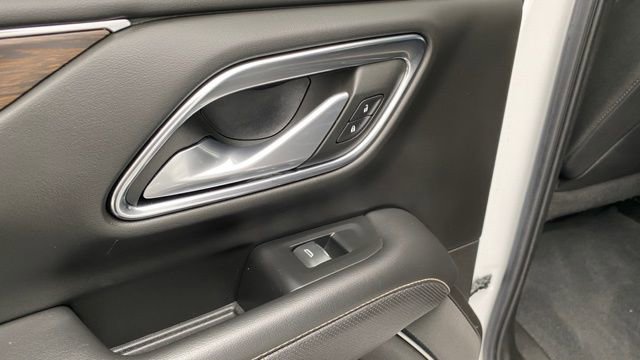 Used 2022 Chevrolet Tahoe Premier w/ Premium Package image 18