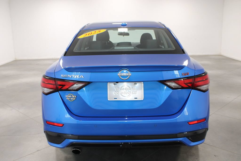 Used 2025 Nissan Sentra SR FWD image 8