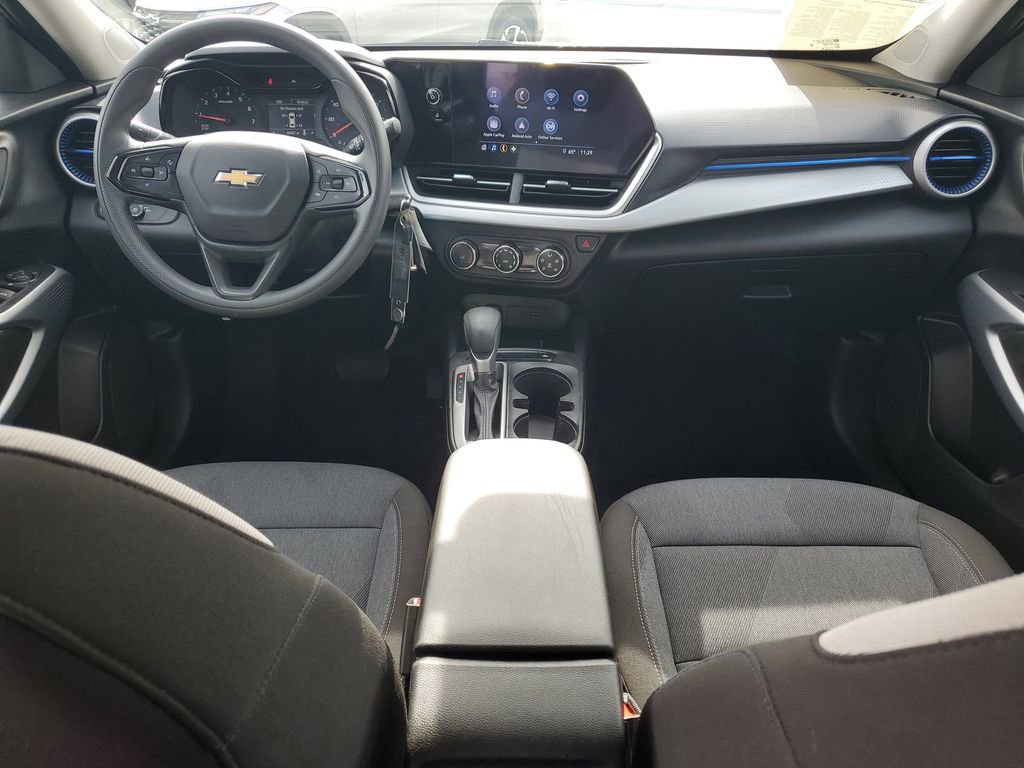 Used 2024 Chevrolet Trax LS w/ Driver Confidence Package image 9