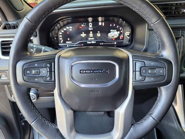 Used 2022 GMC Yukon XL Denali AWD/4WD image 23