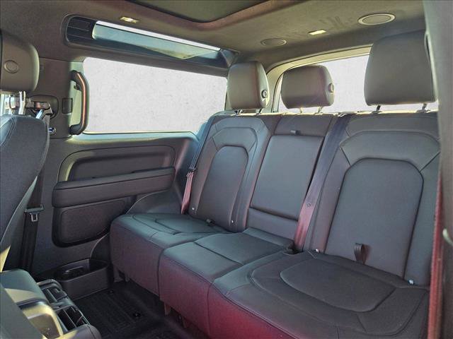 New 2026 Land Rover Defender 90 V8 AWD/4WD image 15