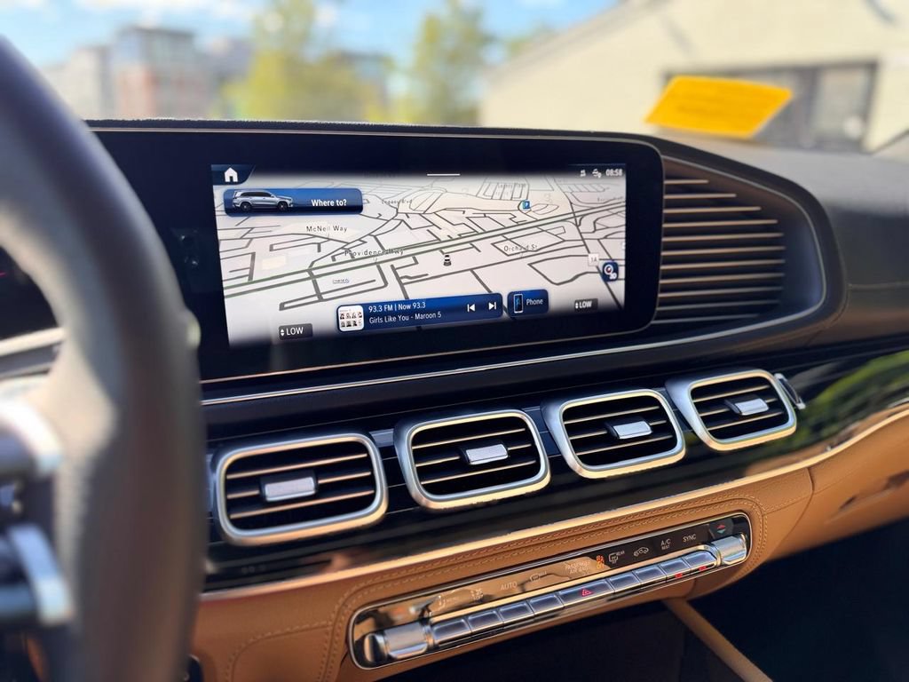 Used 2026 Mercedes-Benz GLS 580 4MATIC image 16