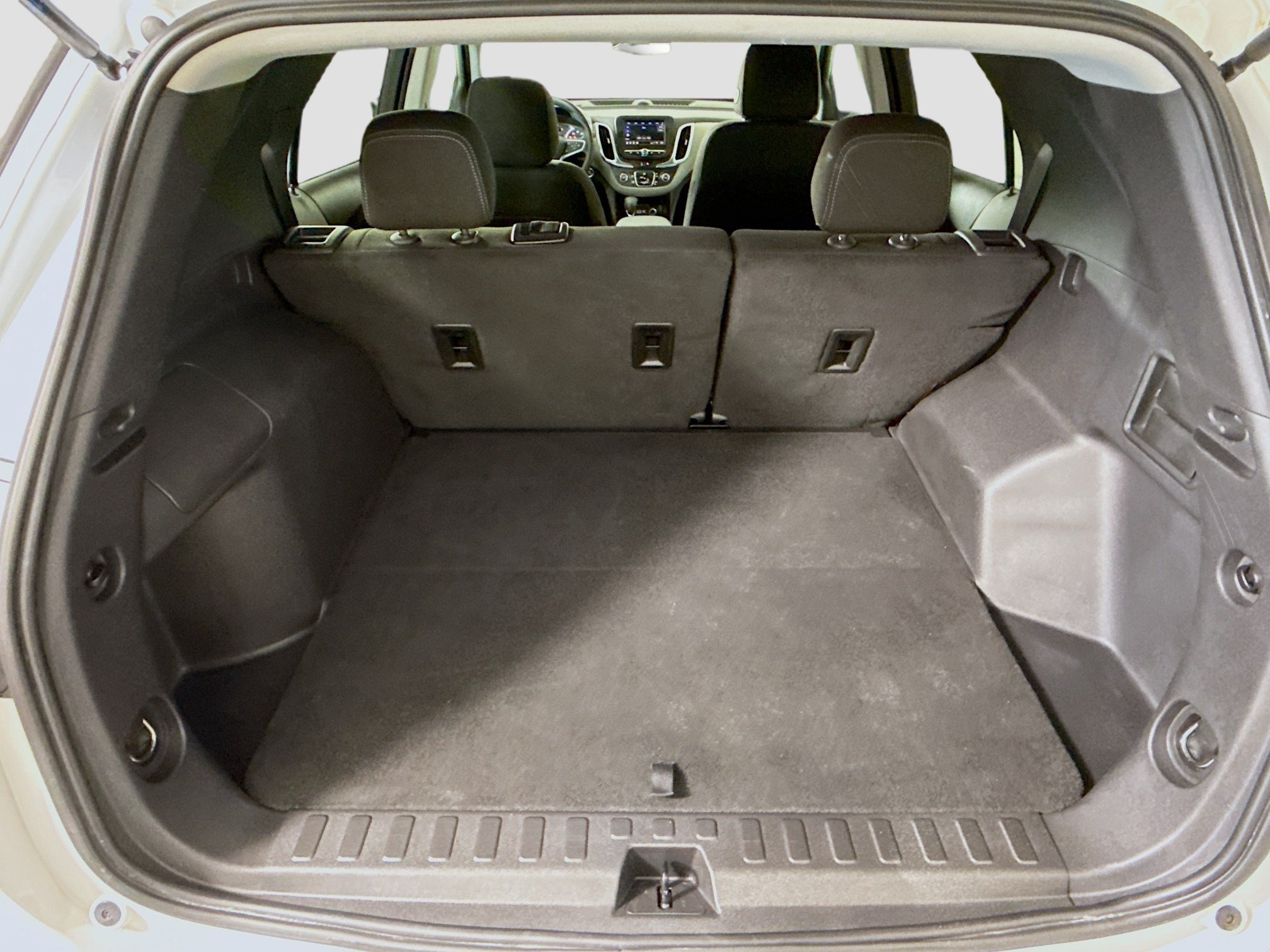 Used 2023 Chevrolet Equinox LT FWD image 35