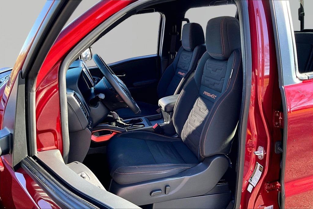 Used 2024 Nissan Frontier PRO-4X w/ Off-Road Protection Package image 18