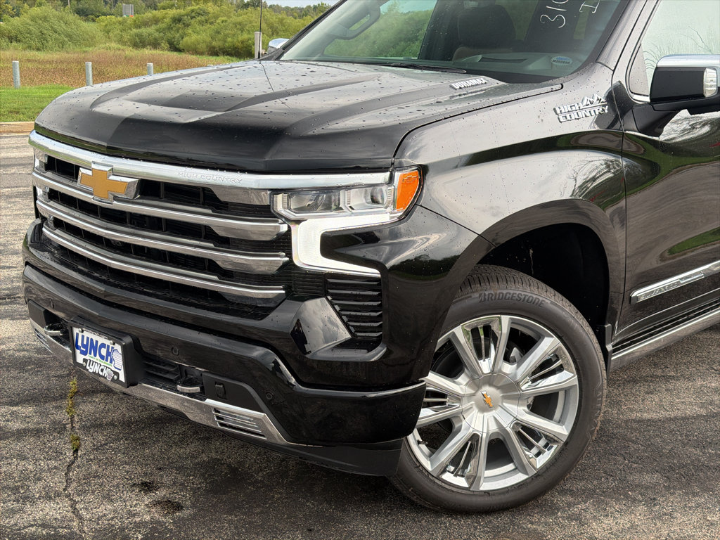 New 2026 Chevrolet Silverado 1500 High Country AWD/4WD image 8