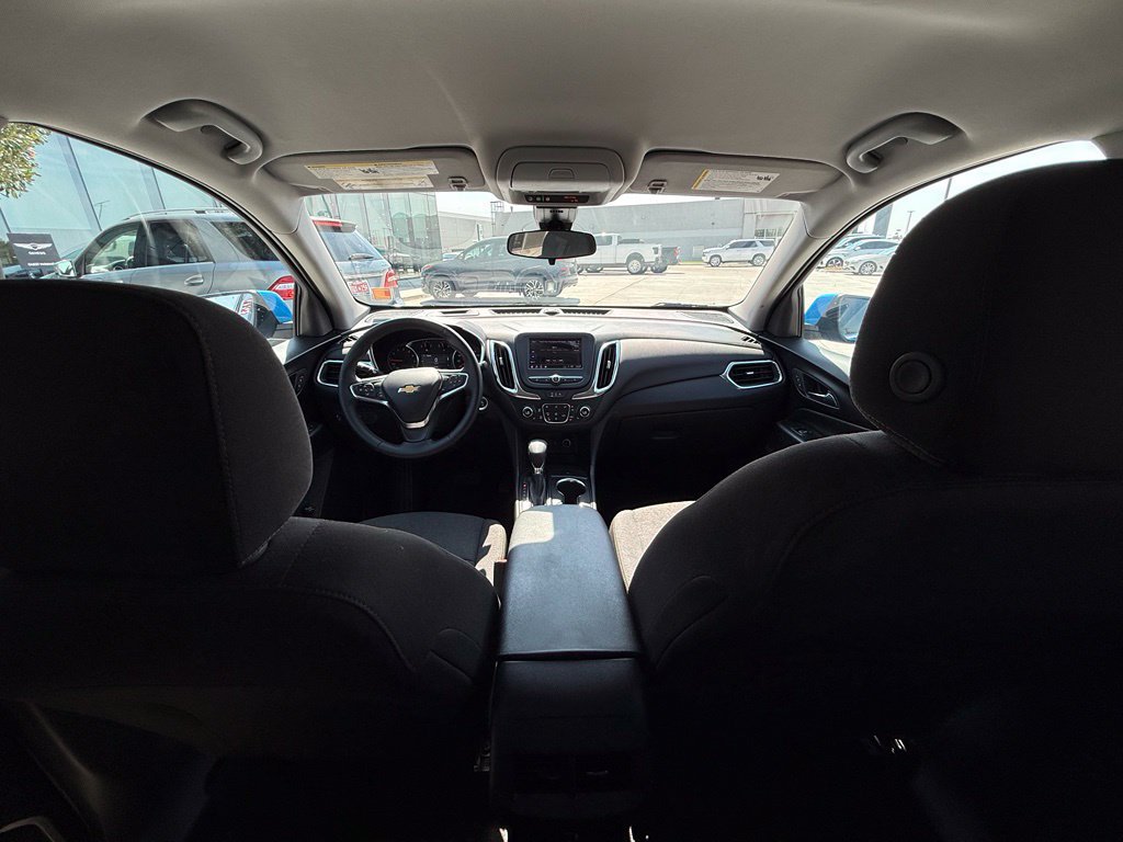 Used 2024 Chevrolet Equinox LT AWD/4WD image 32