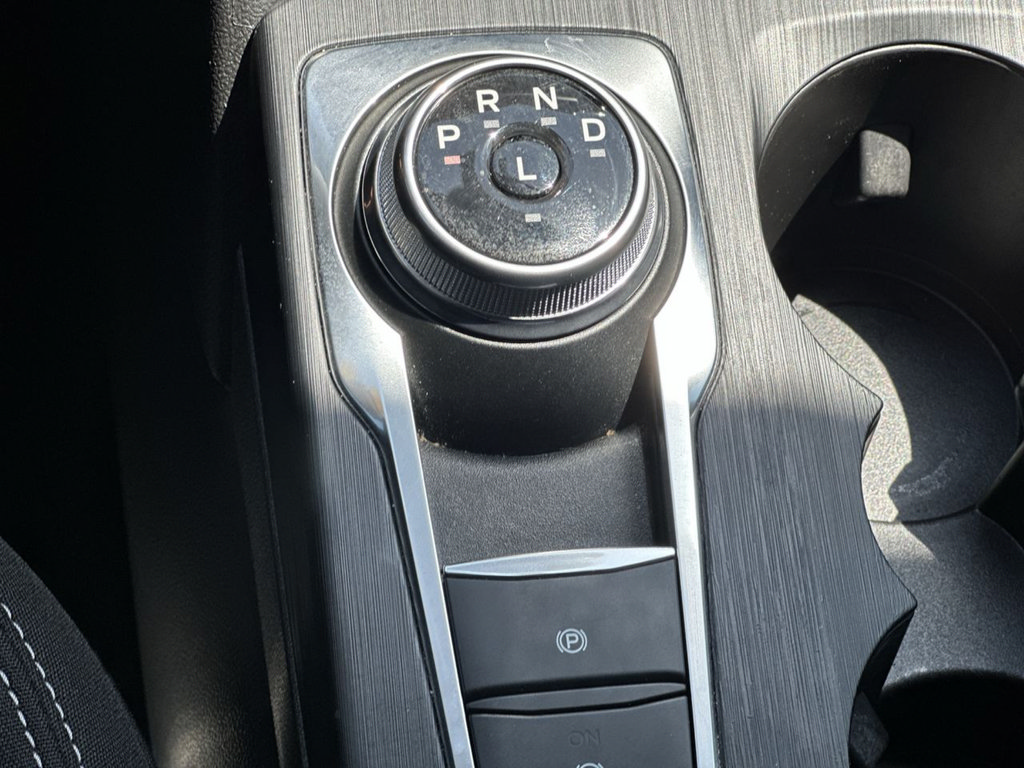 Used 2025 Ford Escape Active FWD image 27