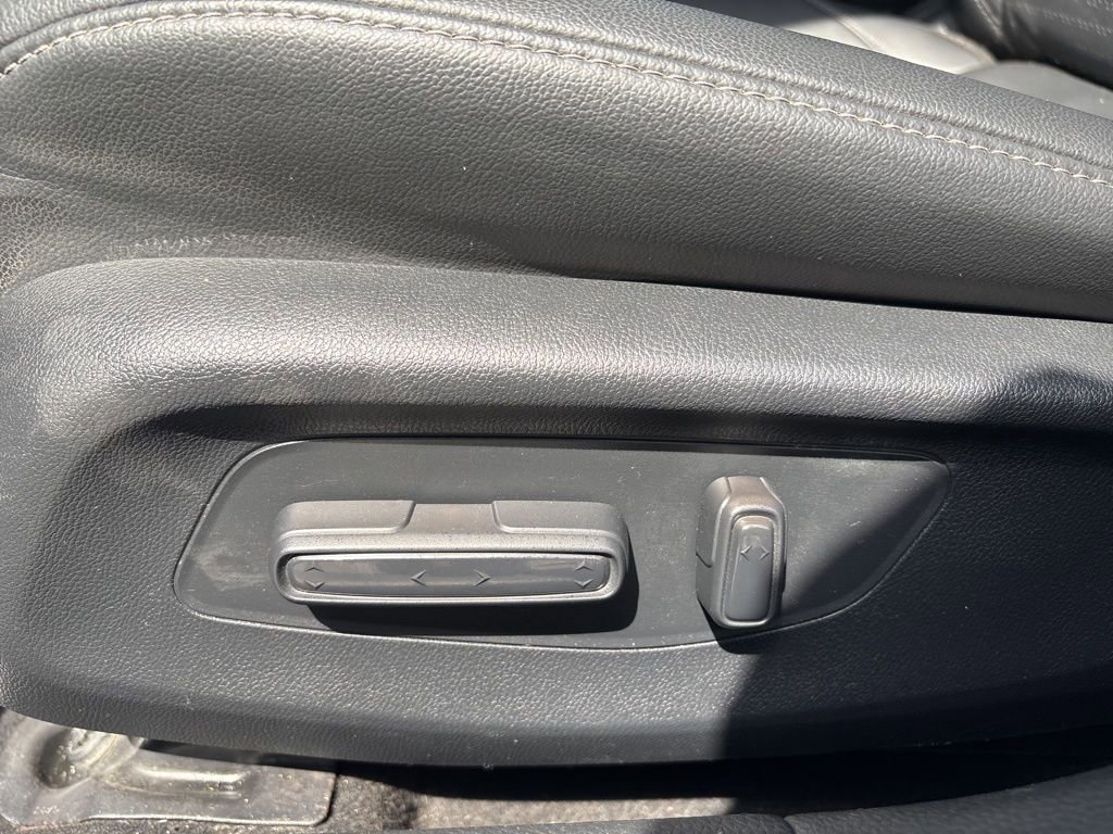 Used 2023 Honda Civic Sport Touring image 11