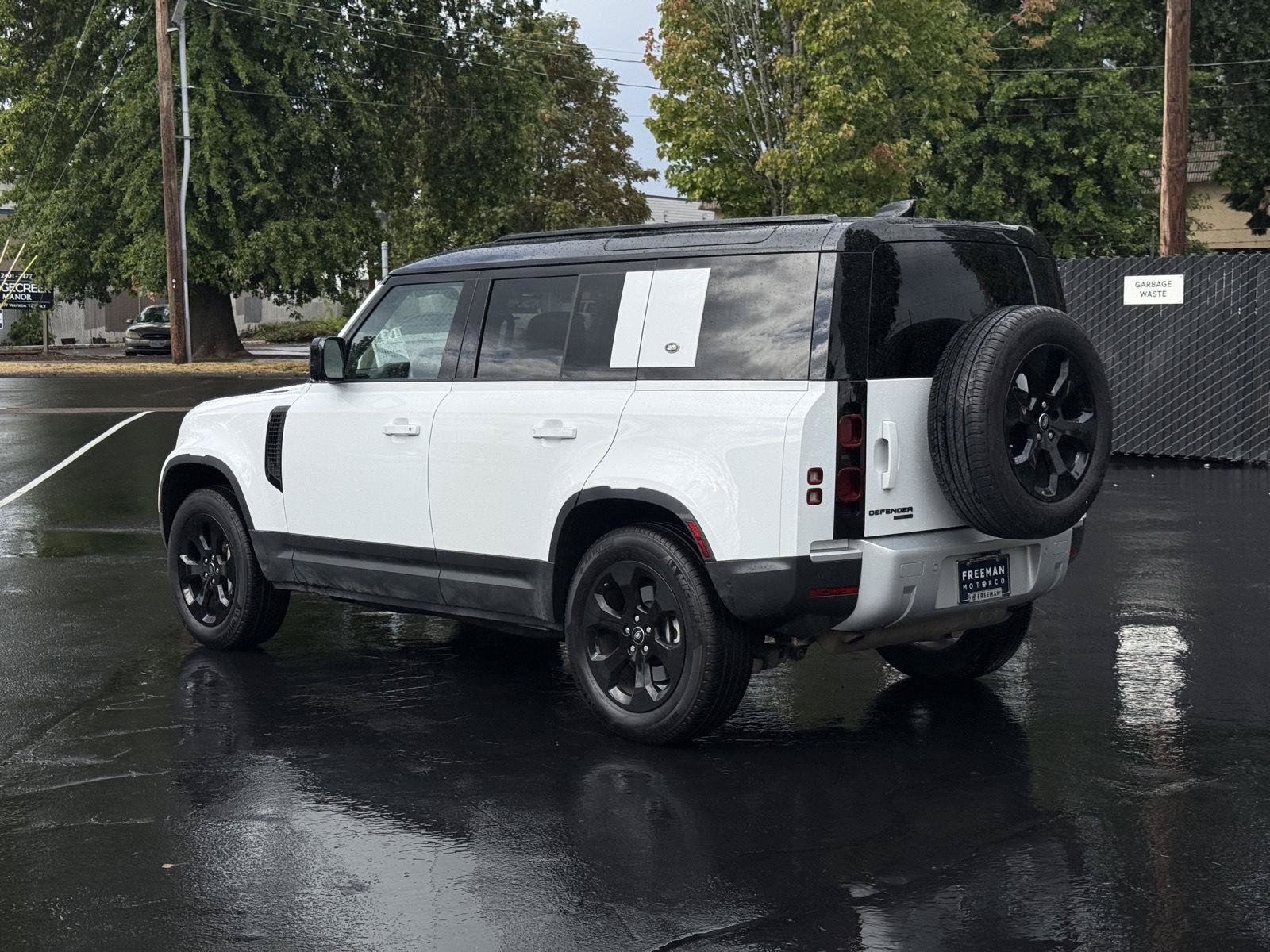 Used 2020 Land Rover Defender 110 HSE AWD/4WD image 6