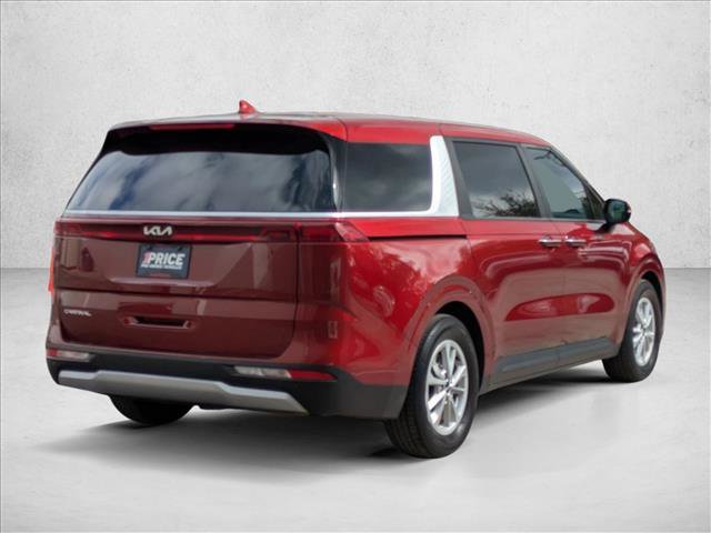 Used 2024 Kia Carnival LX image 5