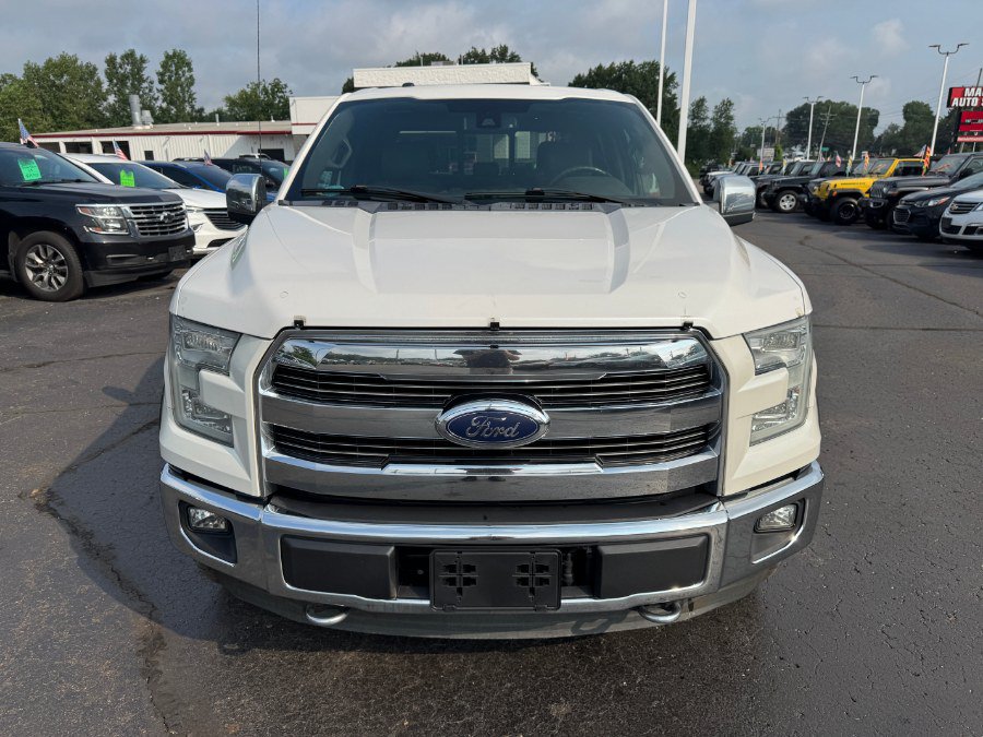 Used 2015 Ford F150 King Ranch w/ Equipment Group 601A Luxury AWD/4WD image 8
