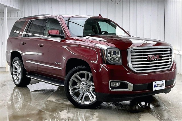Used 2017 GMC Yukon SLT w/ Premium Edition image 1