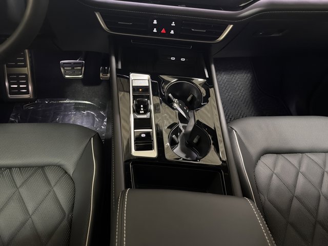 New 2026 Volkswagen Atlas SEL Premium R-Line AWD/4WD image 34
