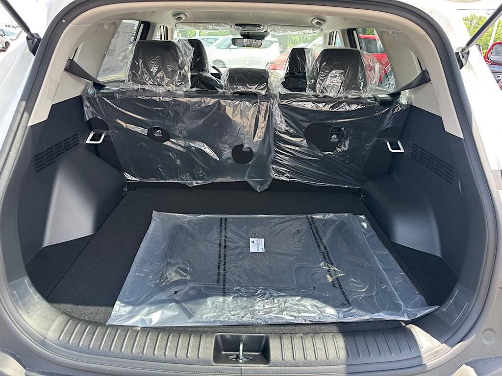 New 2025 Kia Seltos S image 13