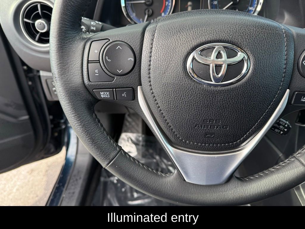 Used 2017 Toyota Corolla SE w/ SE Premium Package image 10