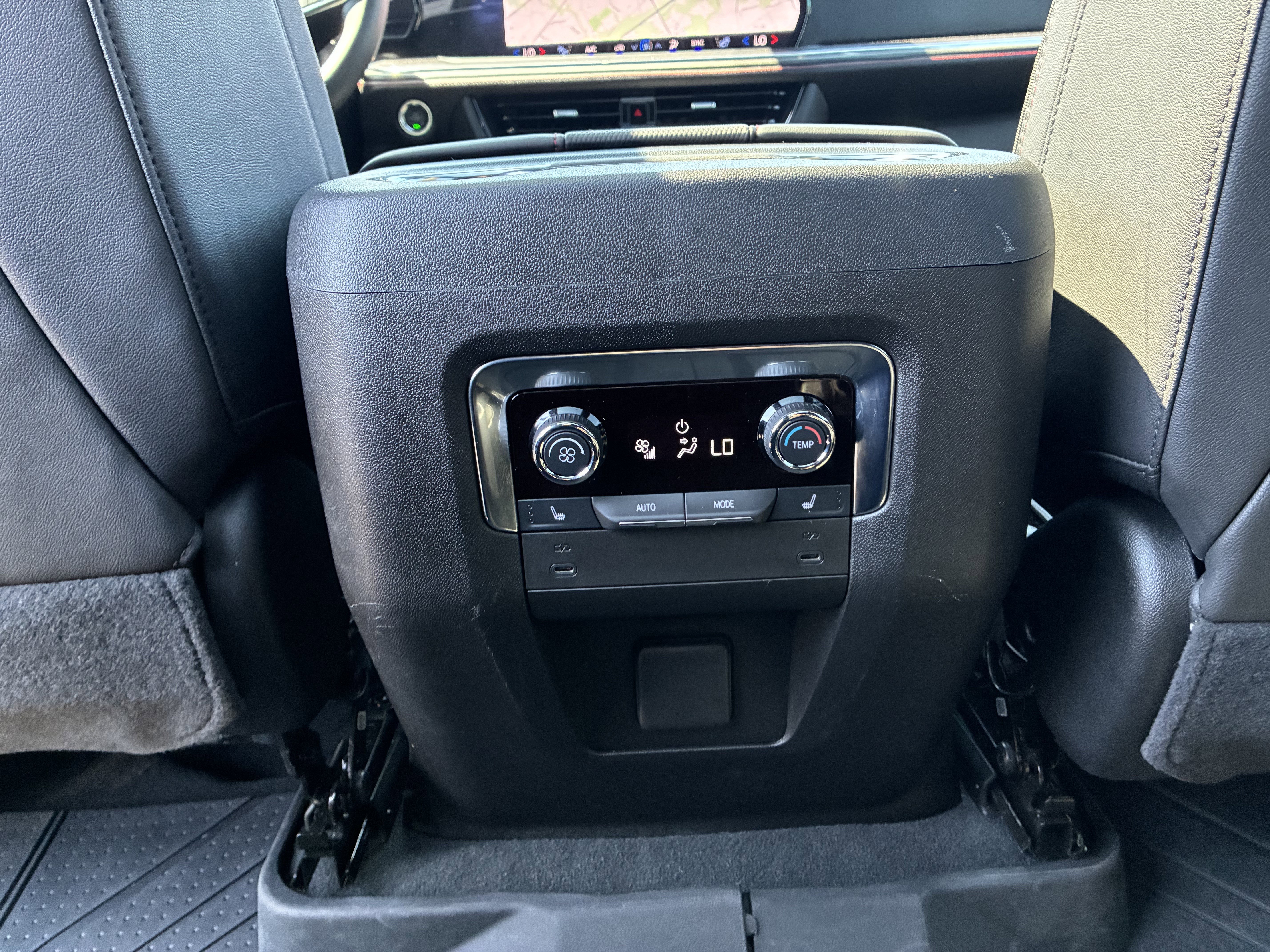 Used 2025 Chevrolet Tahoe RST w/ Comfort Package image 17