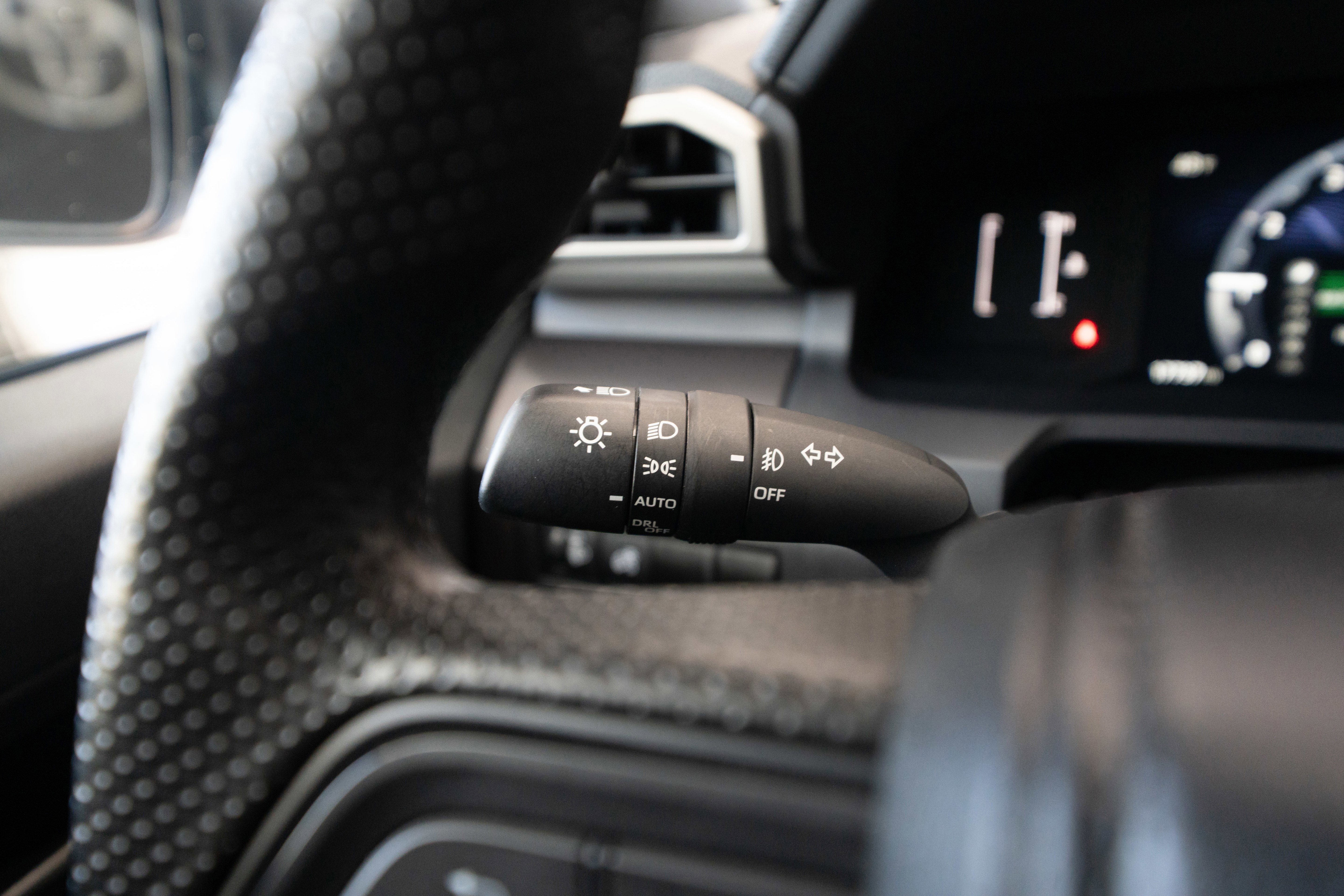 Certified 2024 Toyota Tacoma SR5 image 13