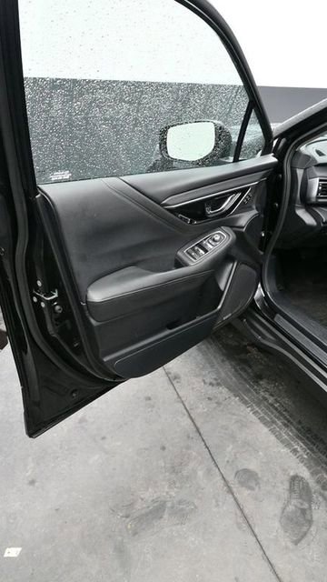 Used 2022 Subaru Outback Limited image 17