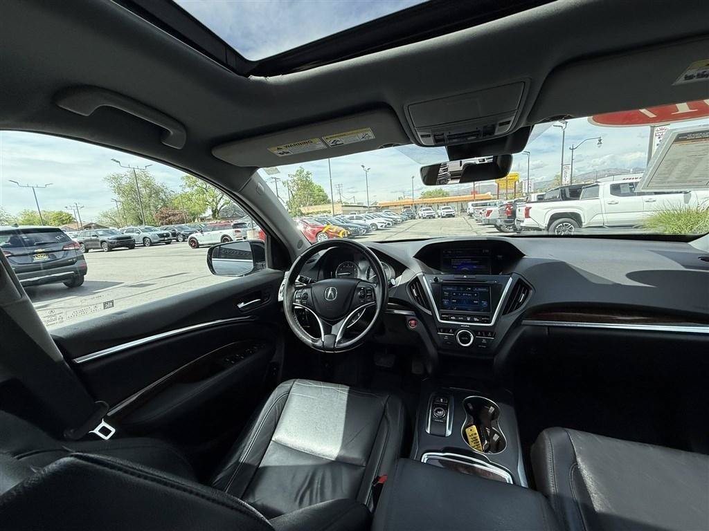 Used 2017 Acura MDX w/ Technology Package FWD image 24