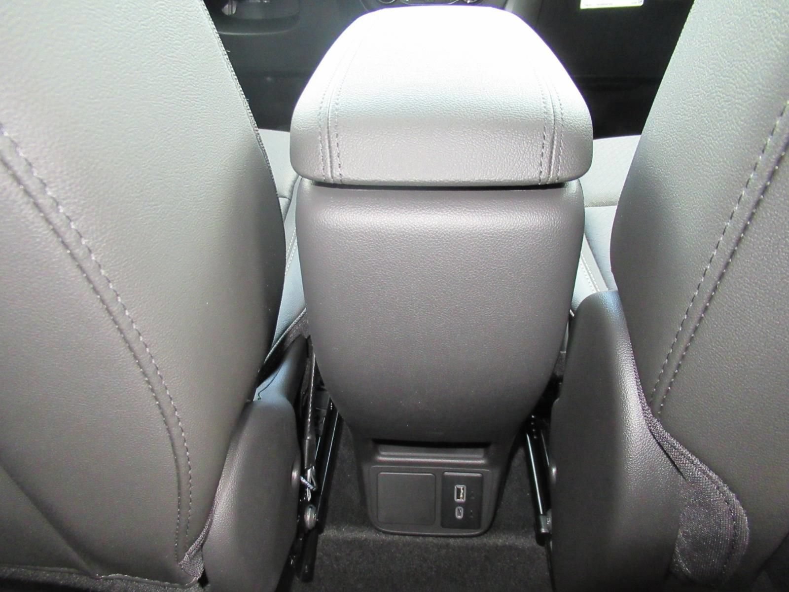 New 2026 Buick Encore GX Preferred w/ Comfort Package FWD image 32