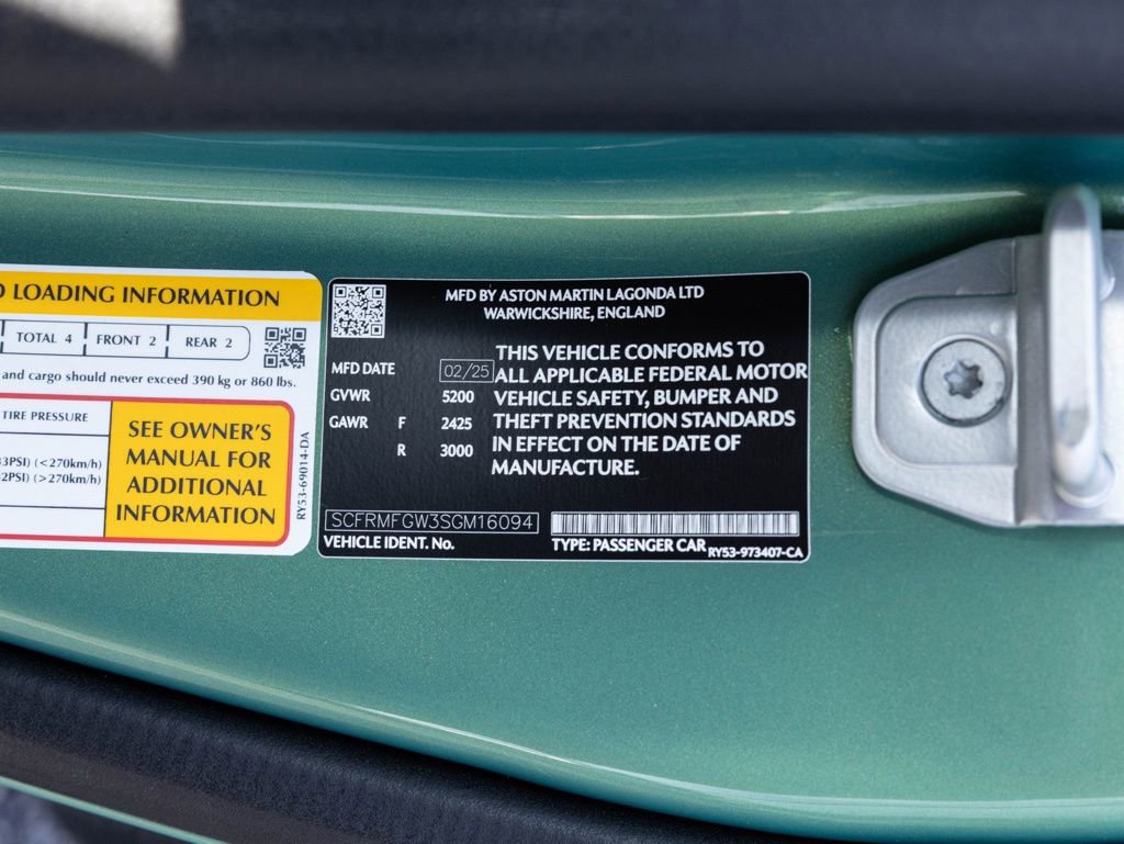 Used 2025 Aston Martin DB12 Volante image 78