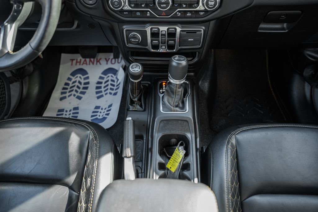 Used 2022 Jeep Wrangler Unlimited Sahara image 29