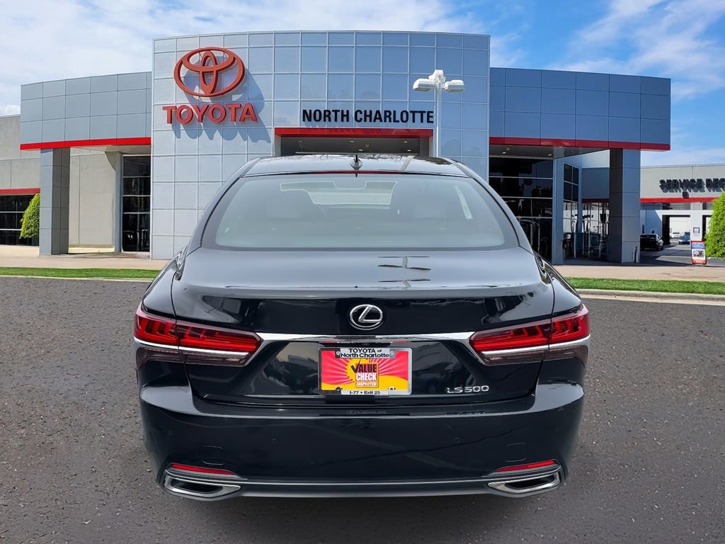 Used 2020 Lexus LS 500 w/ Accessory Package (Z2) image 9