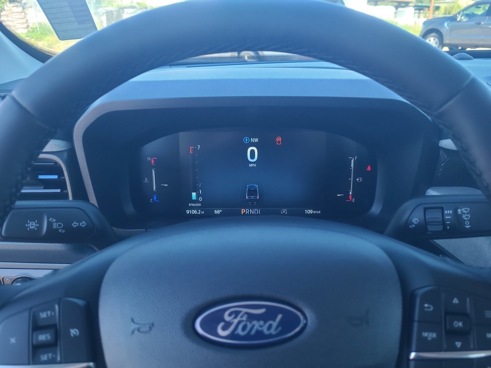 Used 2025 Ford Maverick XLT w/ XLT Luxury Package AWD/4WD image 10