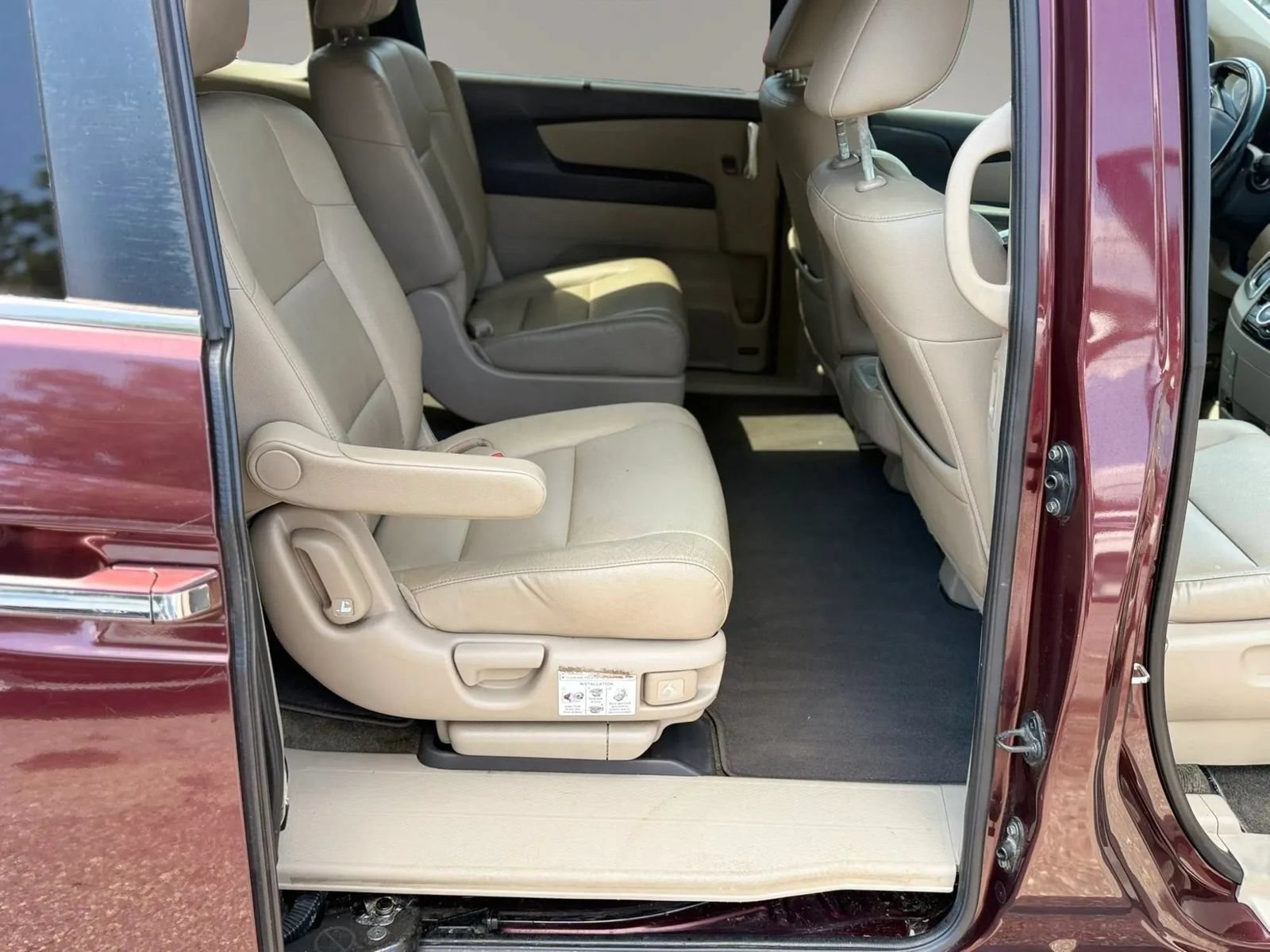 Used 2014 Honda Odyssey EX-L image 20
