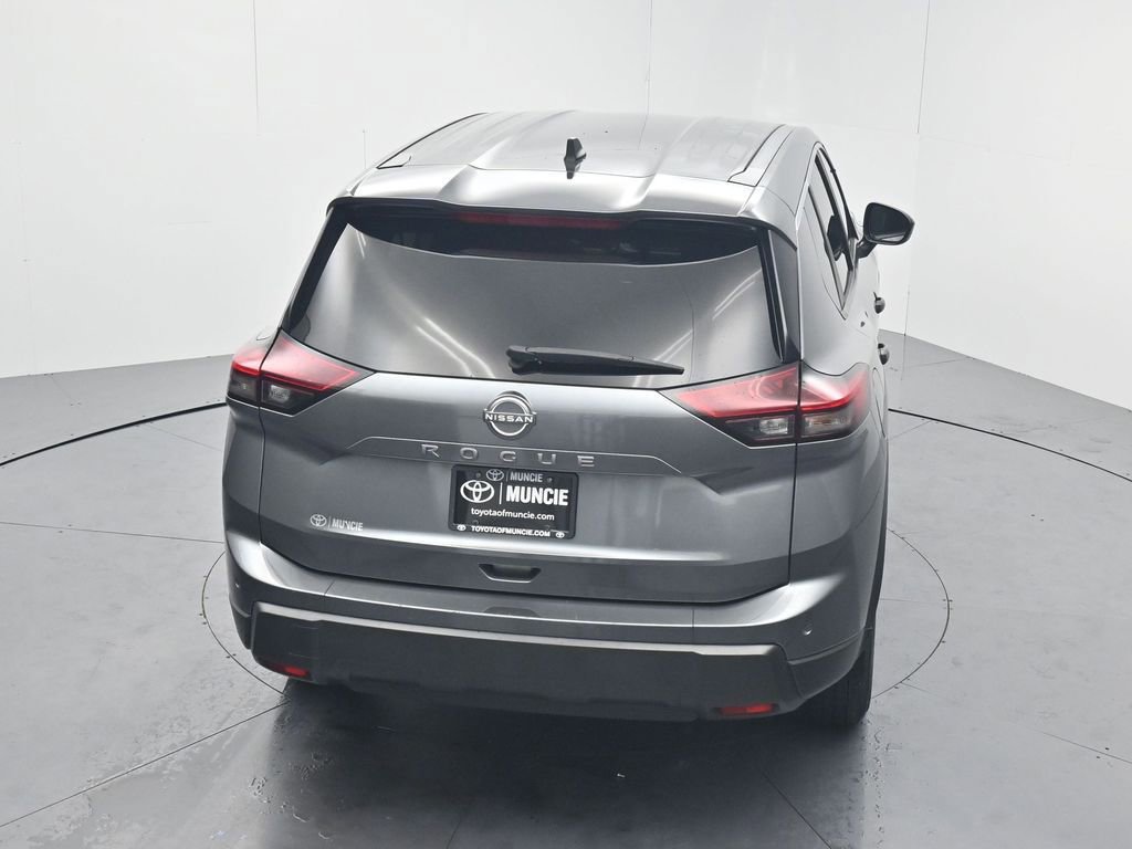 Used 2024 Nissan Rogue S FWD image 56