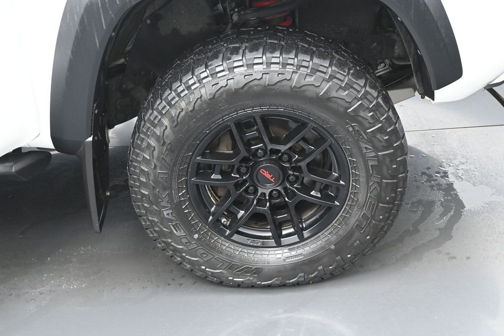 Certified 2020 Toyota Tacoma TRD Pro AWD/4WD image 37